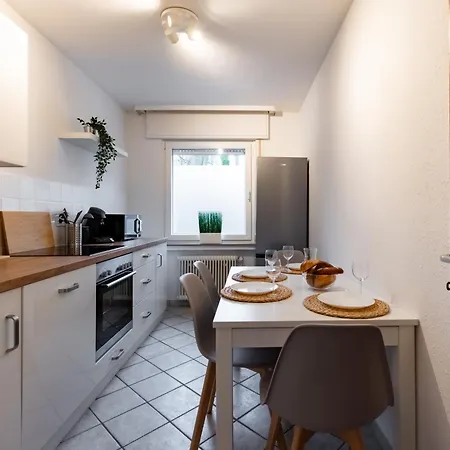 Mit Zwei Schlafzimmern Apartment Herne